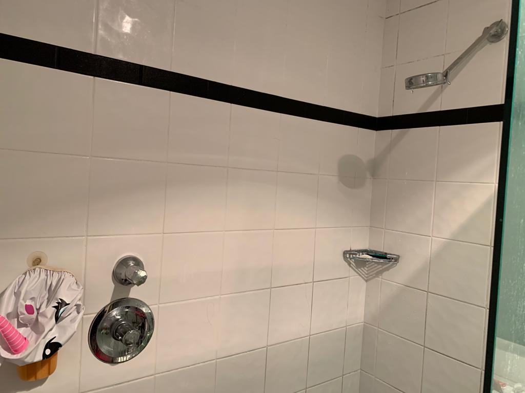Shower Tap - unusual design and leaking shower head